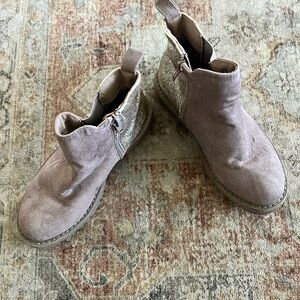 Steve Madden Kids Boots in Pink and Silver